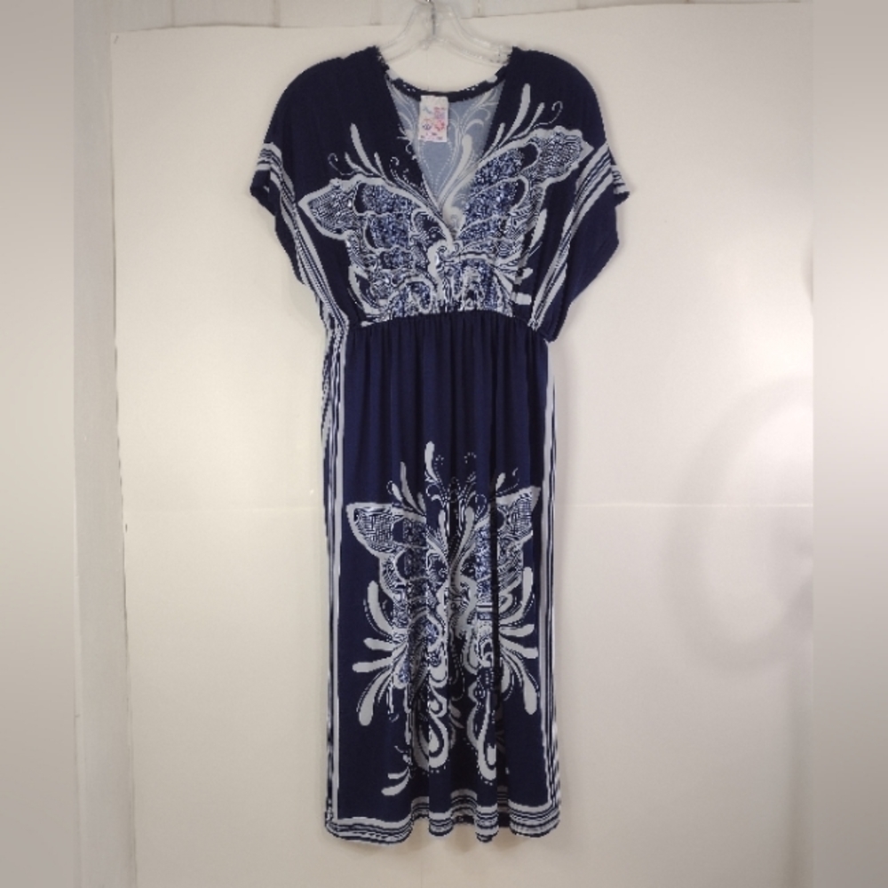 India Boutique women's Mid dress cap sleeve size 3X..?